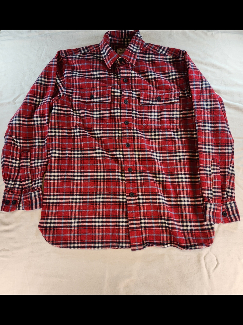 L.L.Bean Men's Traditional Fit 100% Cotto  Flannel Plaid Shirt Size M